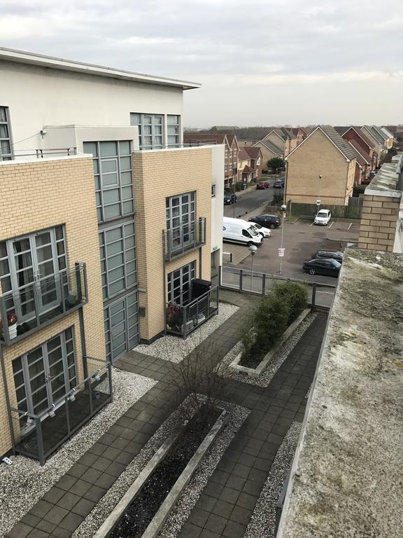Charlesmere Gardems Λονδίνο Εξωτερικό φωτογραφία